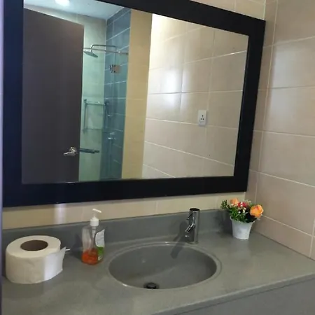 Shaftsbury Residence Cyberjaya Wifi, Netflix, Free Parking Exterior photo