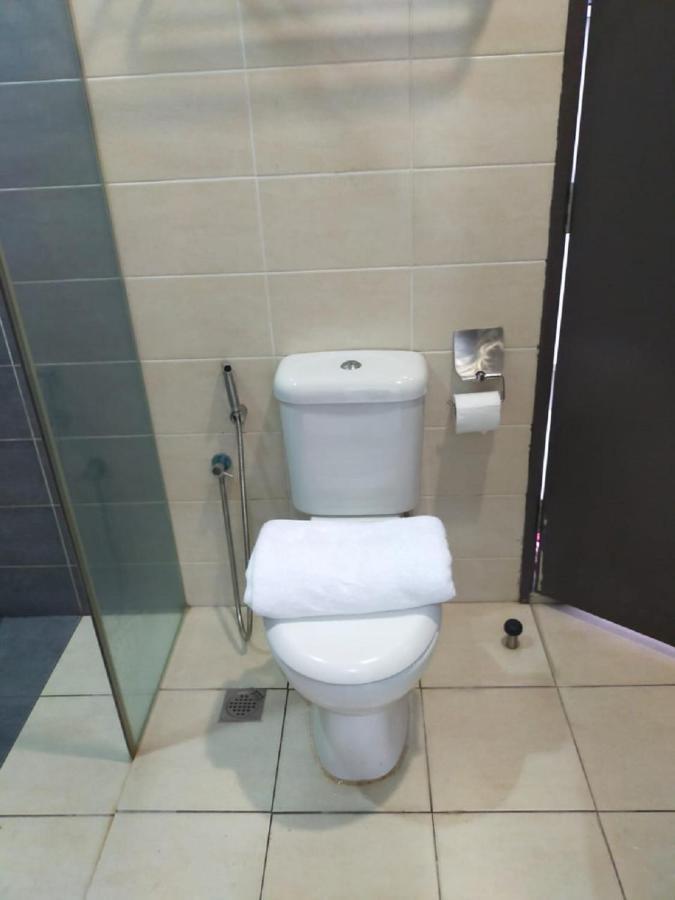 Shaftsbury Wifi, Netflix, Free Parking Homestay Cyberjaya
