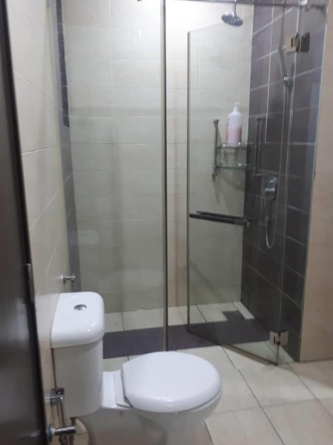 Shaftsbury Wifi, Netflix, Free Parking Homestay Cyberjaya